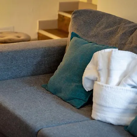 Apartment Daisy Un Pres De La Place Du Vieux Marche *