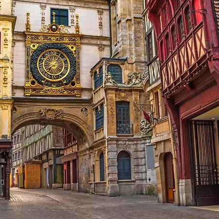 Apartment Daisy Un Pres De La Place Du Vieux Marche Rouen