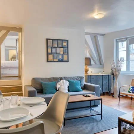 Apartment Daisy Un Pres De La Place Du Vieux Marche *