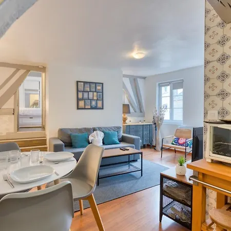 Daisy Un Pres De La Place Du Vieux Marche Apartment Rouen