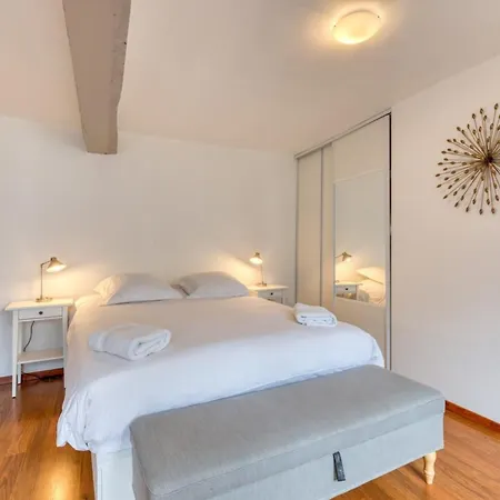 Daisy Un Pres De La Place Du Vieux Marche Apartment