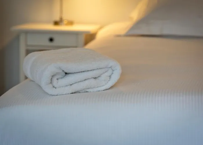 Апартаменти Daisy Un Pres De La Place Du Vieux Marche *