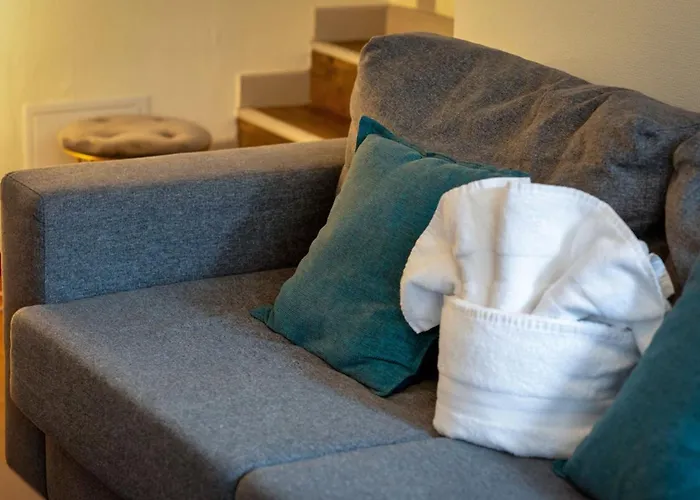 Апартаменти Daisy Un Pres De La Place Du Vieux Marche *